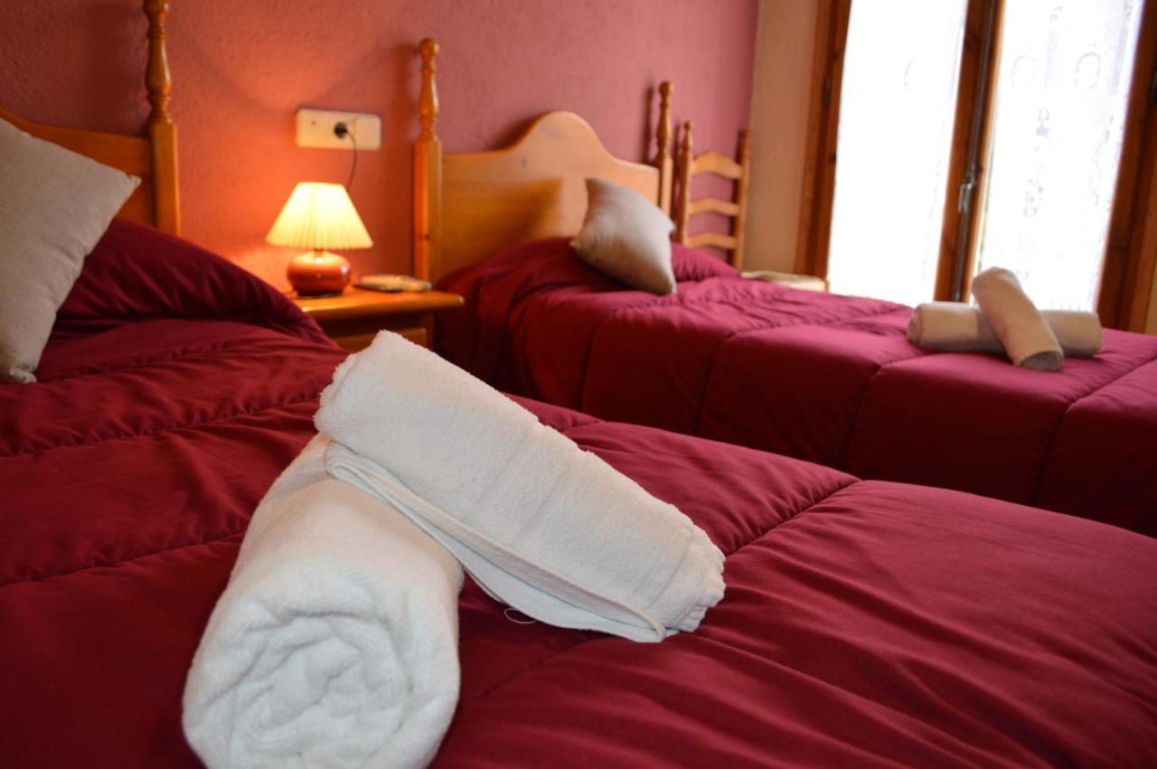 Hostal Pas De La Pera Aransá Eksteriør billede