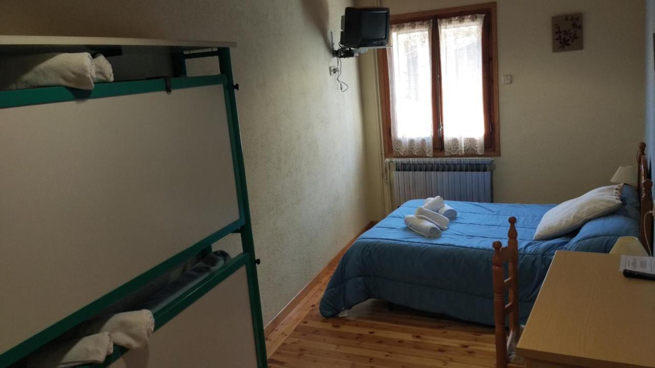 Hostal Pas De La Pera Aransá Eksteriør billede